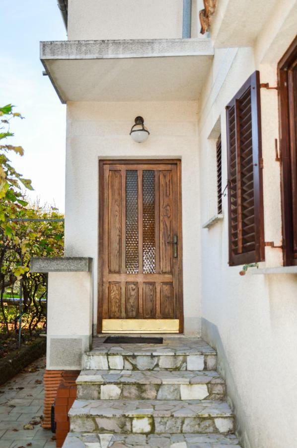 Apartment Zoja Pinezići Exterior foto